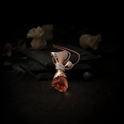 The Ruffled Citrine Pendant